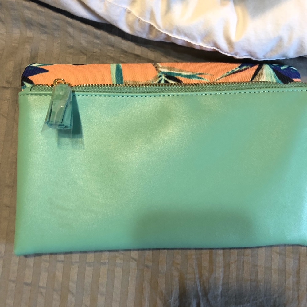 Rachel pally reversible clutch